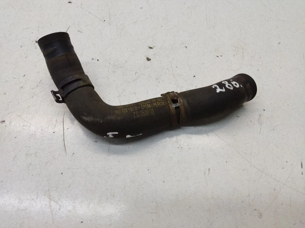 Engine coolant pipe/hose 1K0122157