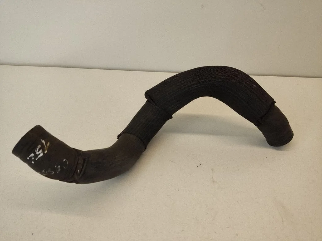 Engine coolant pipe/hose – Nissan Qashqai+2 (2008-2010)