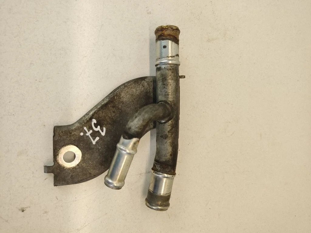 Engine coolant pipe/hose – Nissan Qashqai+2 (2008-2010)
