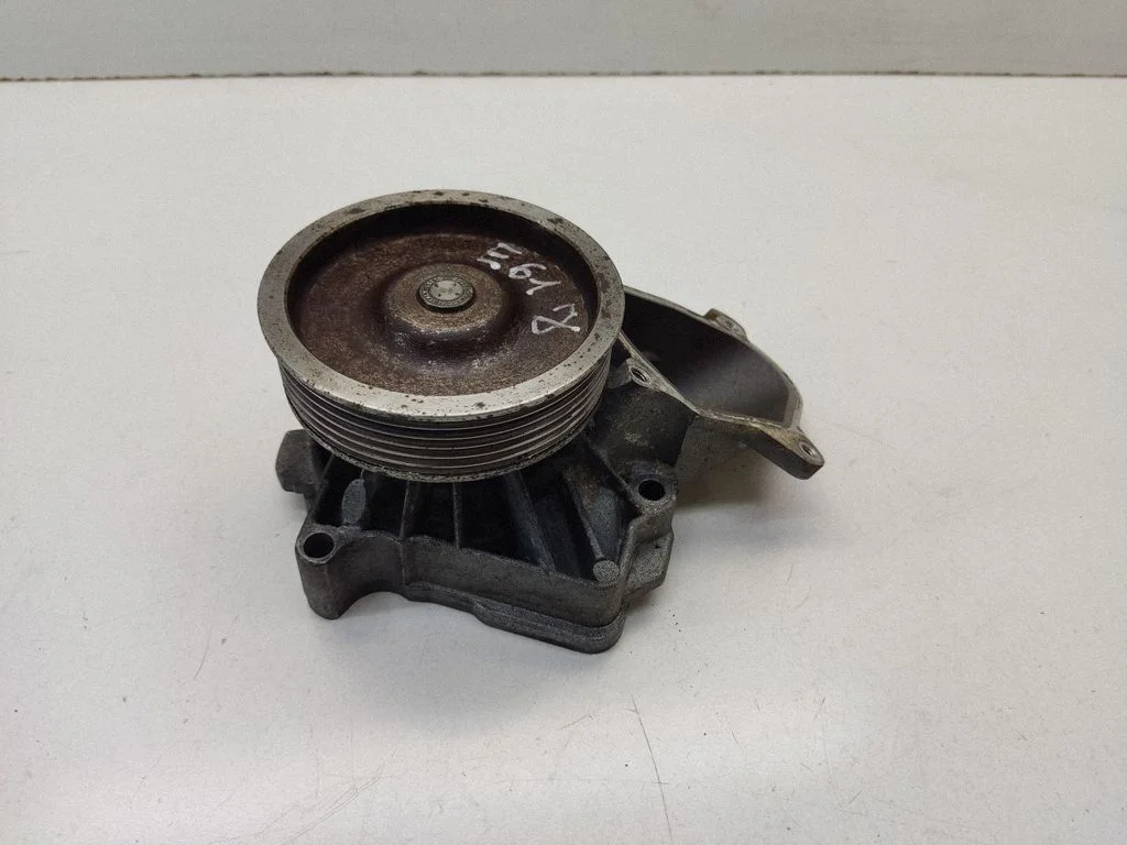 Water pump 059513