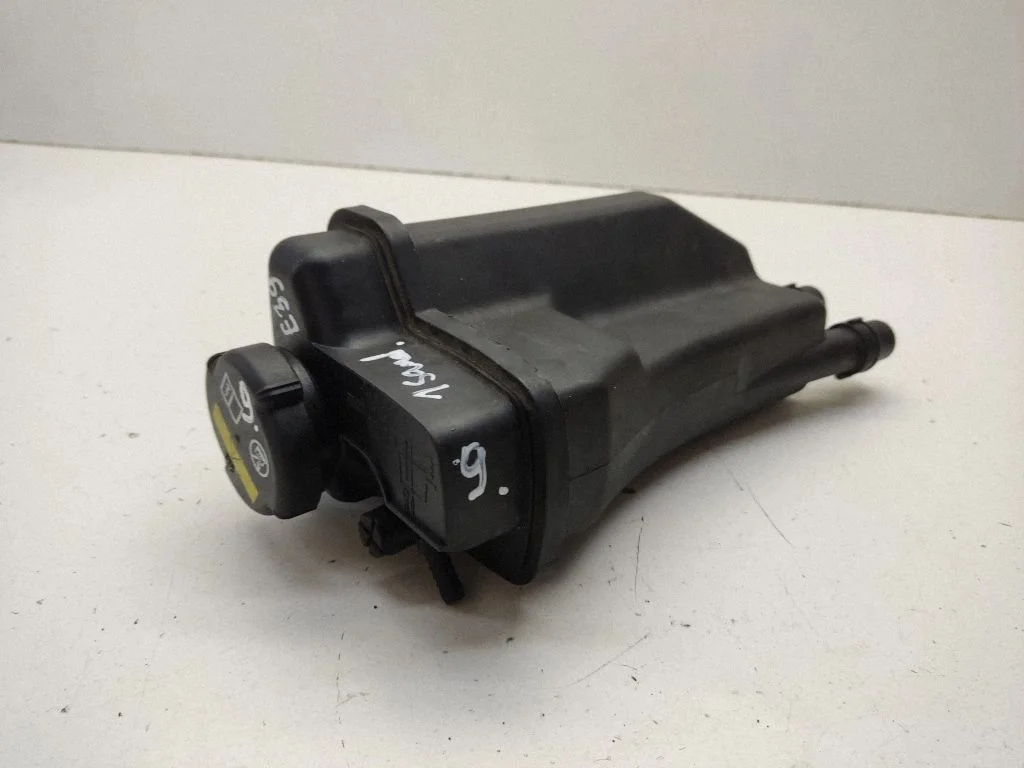 Coolant expansion tank/reservoir – front