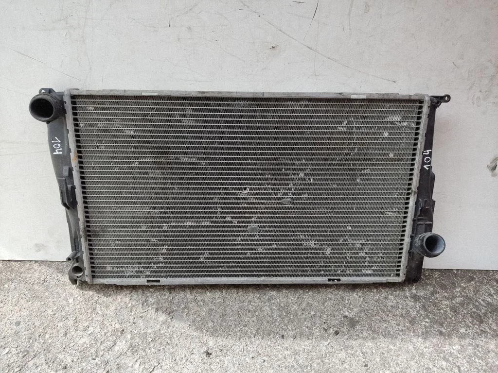 Jahutusvedeliku radiaator 7805616