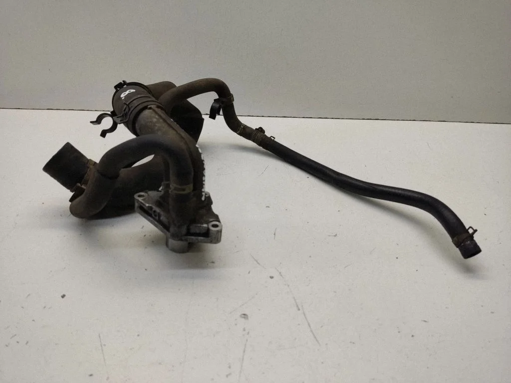 Thermostat/thermostat housing 2774521000