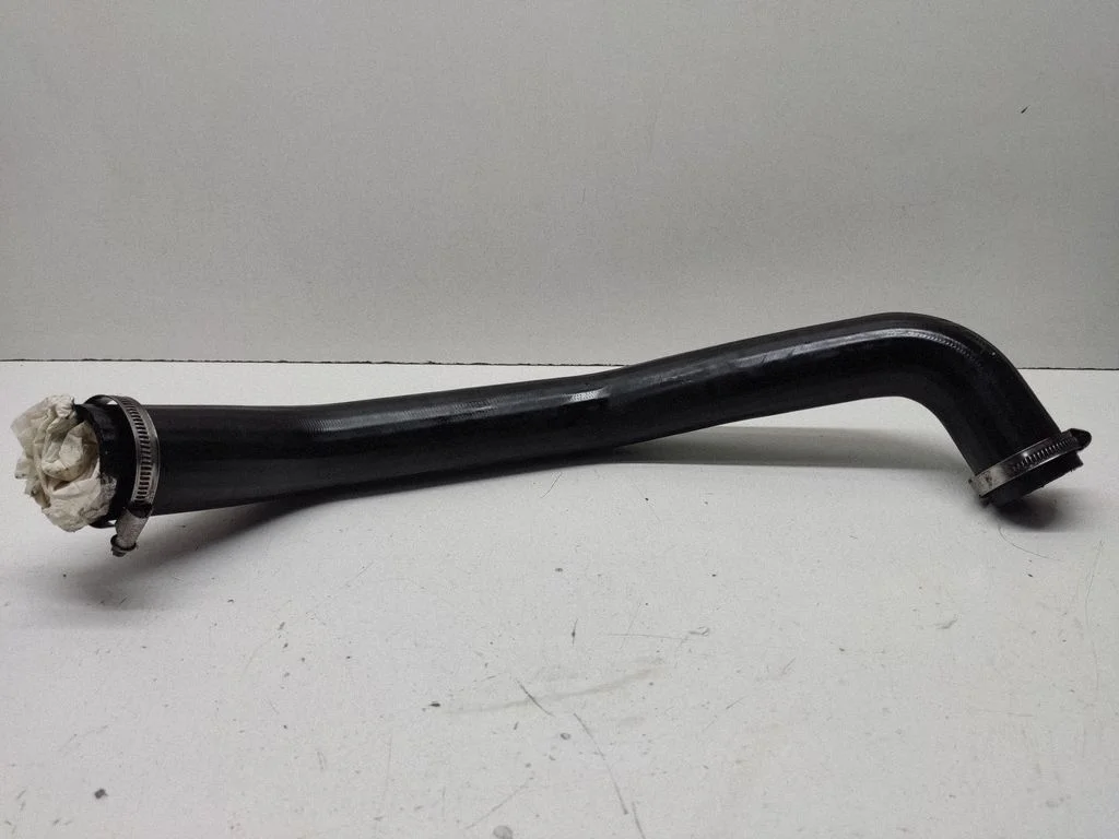 Wąż / rura intercoolera 460870A