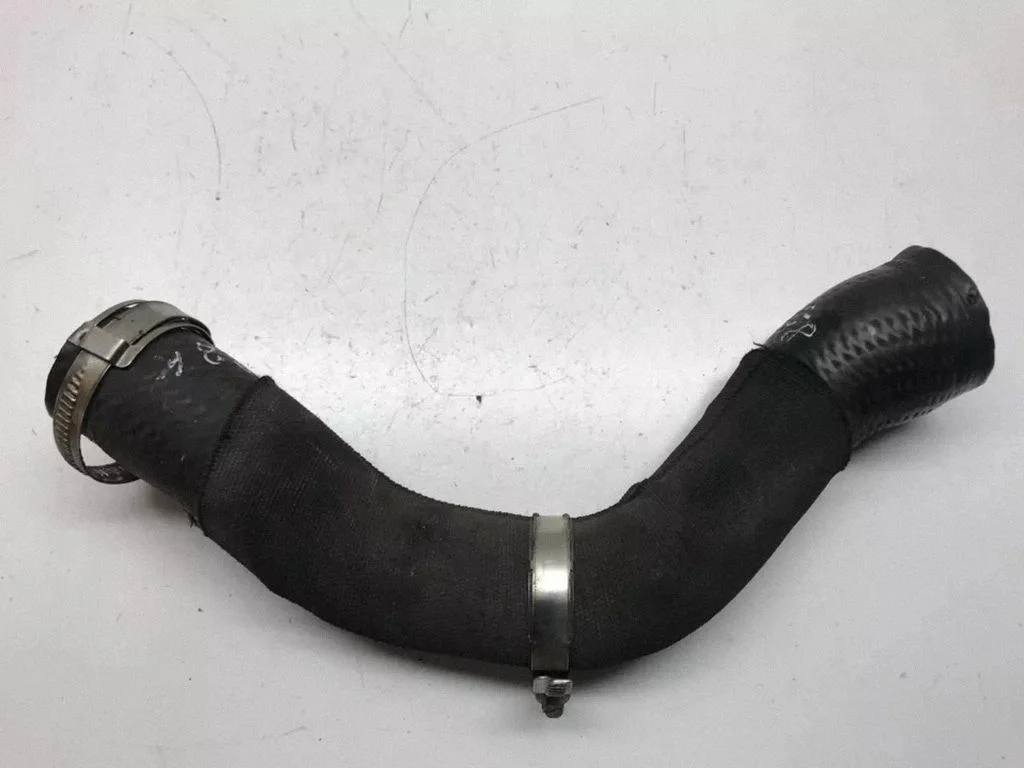 Intercooler hose/pipe 4F0145943M