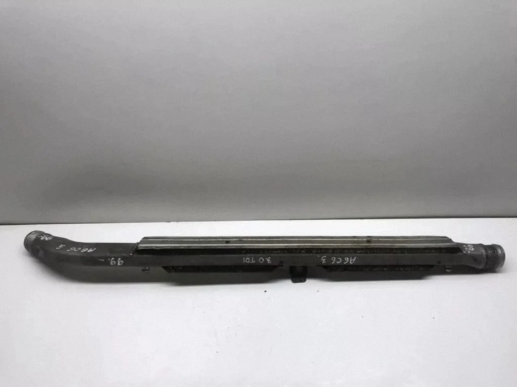 Intercooler hose/pipe 4F0145731E