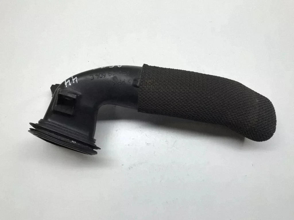 Intercooler hose/pipe 4F0129604C