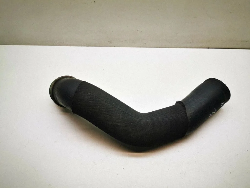 Intercooler hose/pipe – Mercedes-Benz R-Class W251 (2005-2013)
