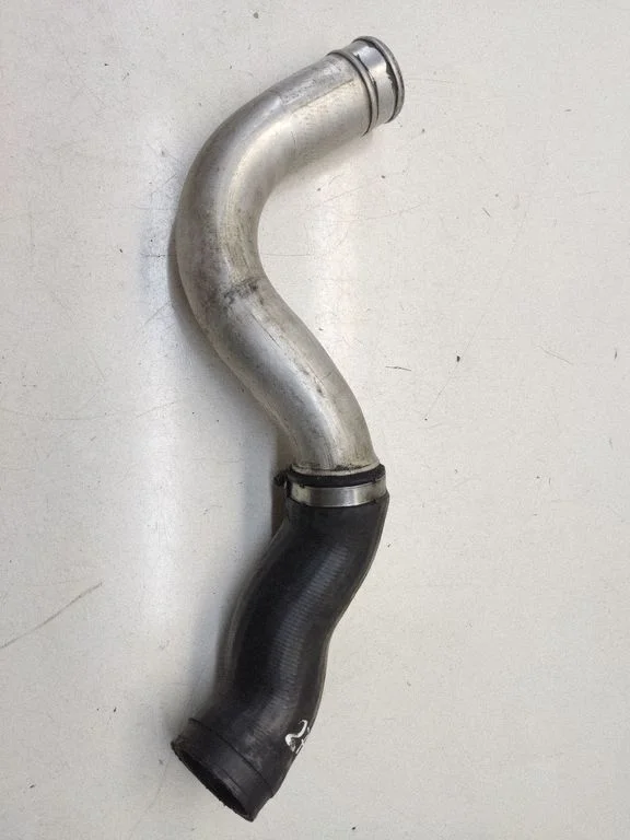 Intercooler hose/pipe 2249669C