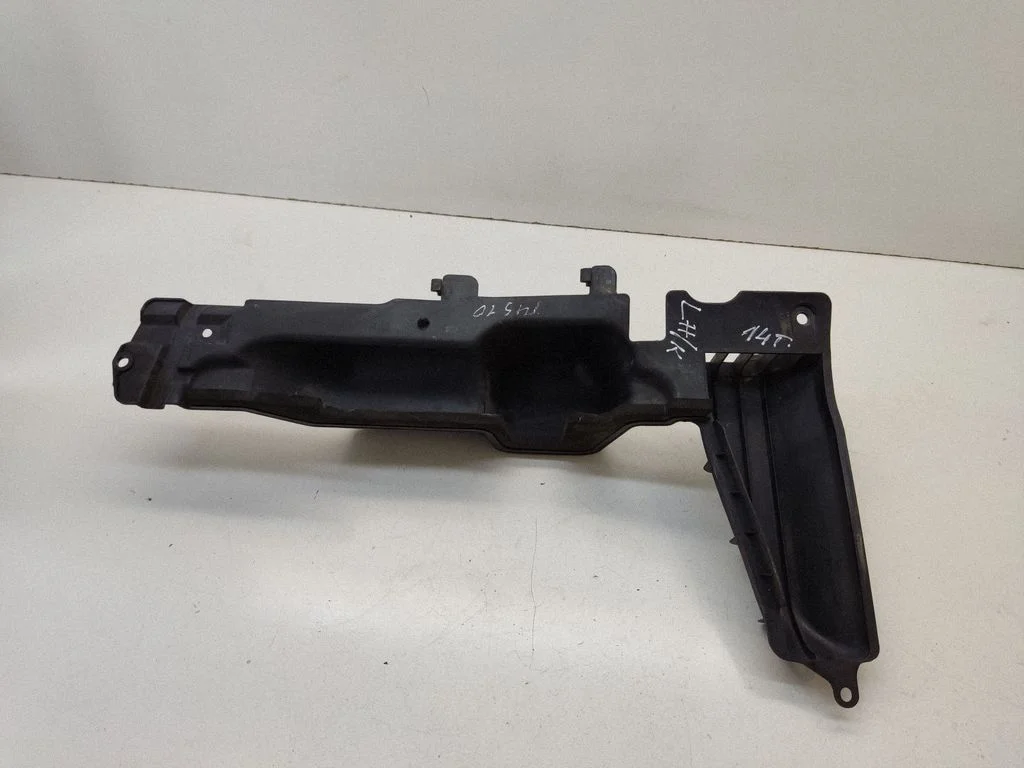 Intercooler air guide/duct channel 291352E000