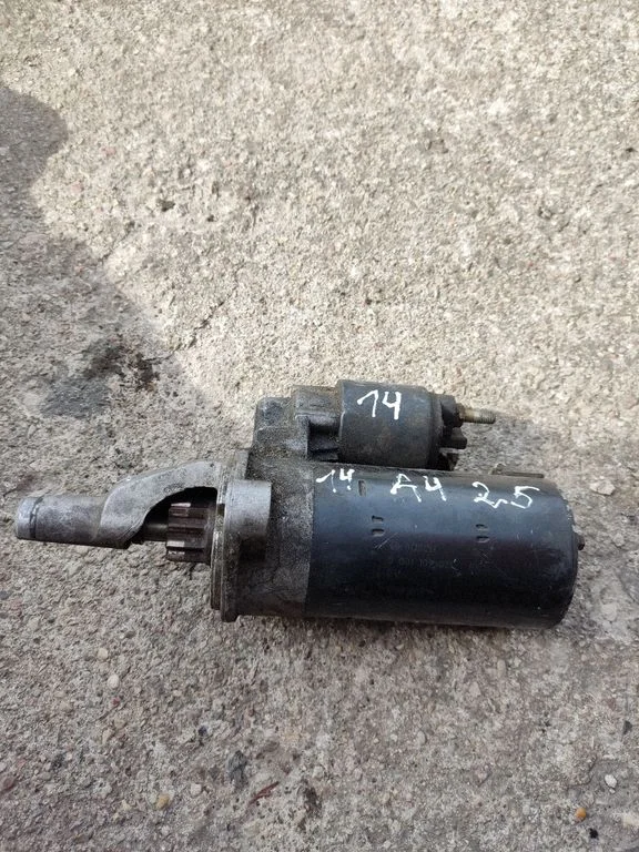 Starter motor 0001109021