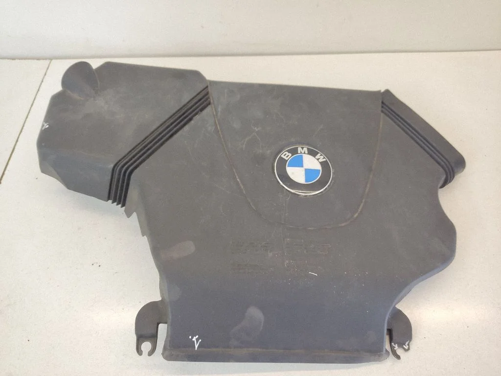 Engine cover (trim) 7508711