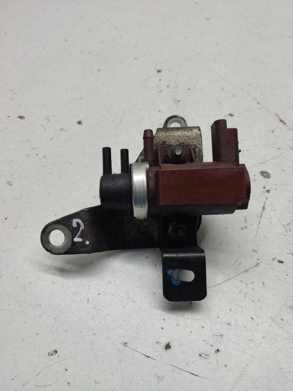 Turbo solenoid valve – Citroen C5 (2005-2008)