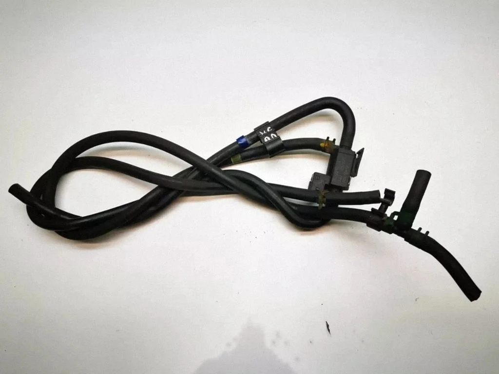 Zawór elektromagnetyczny turbo 72224011