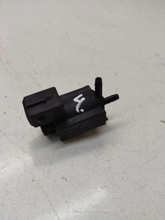 Zawór elektromagnetyczny turbo 1742712