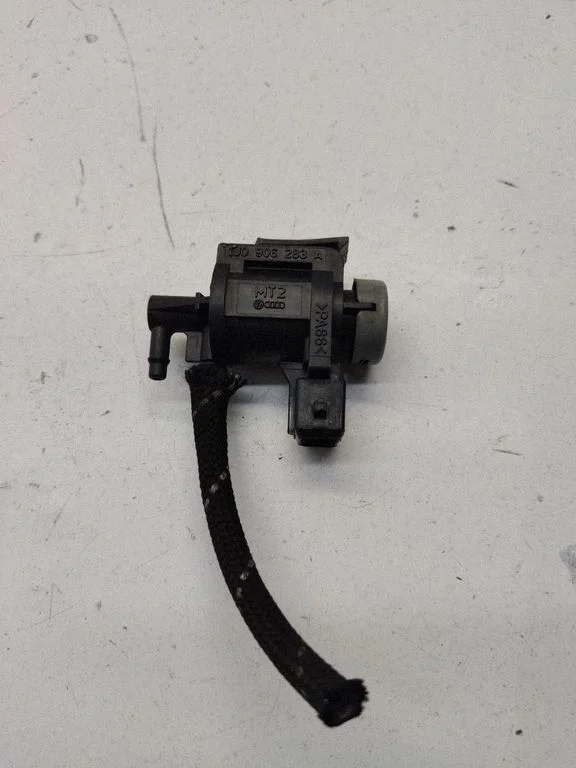 Turbo solenoid valve 1J0906283A