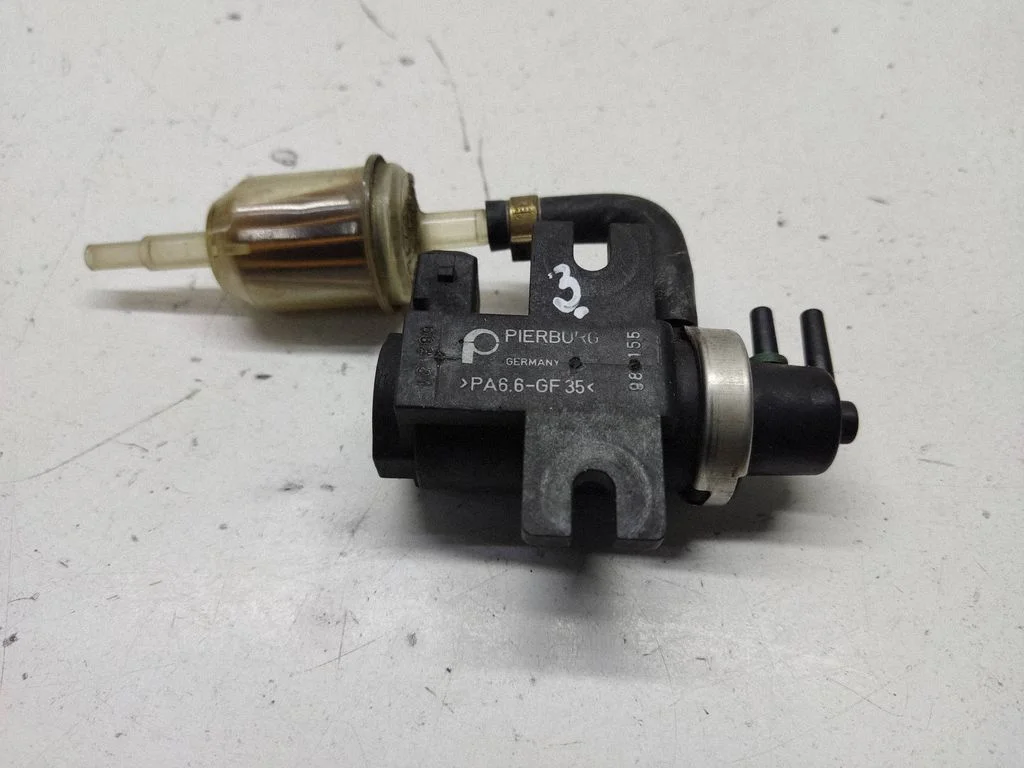 Zawór elektromagnetyczny turbo 72190323