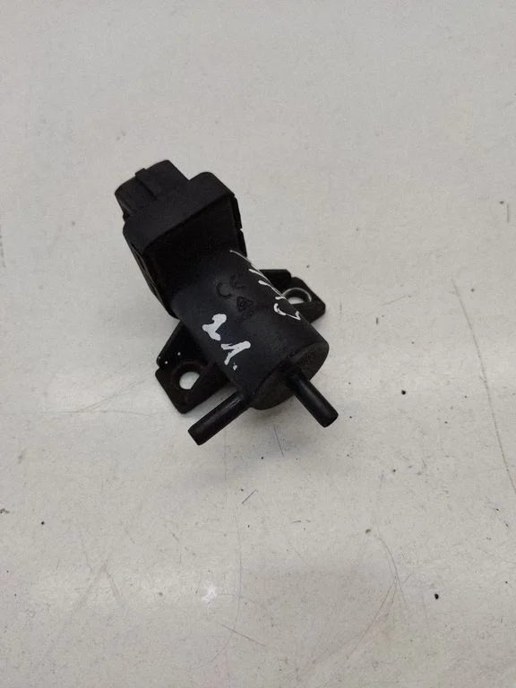 Zawór elektromagnetyczny turbo 7700113709