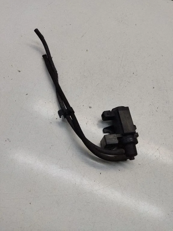 Zawór elektromagnetyczny turbo 7796634