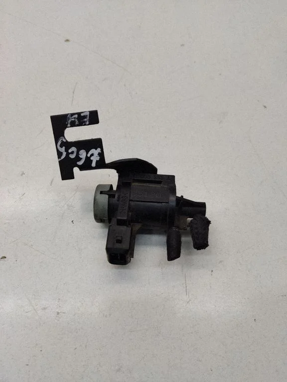 Zawór elektromagnetyczny turbo 1J0906283A