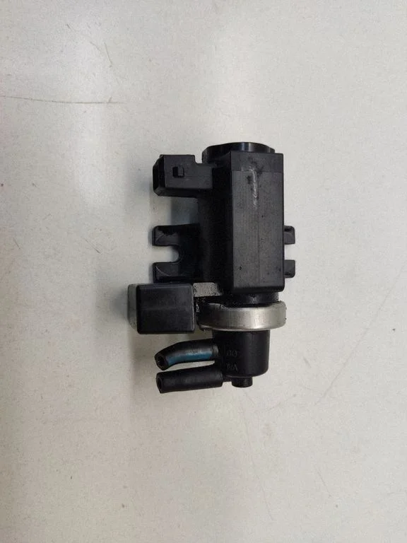 Turbo solenoid valve 2247906
