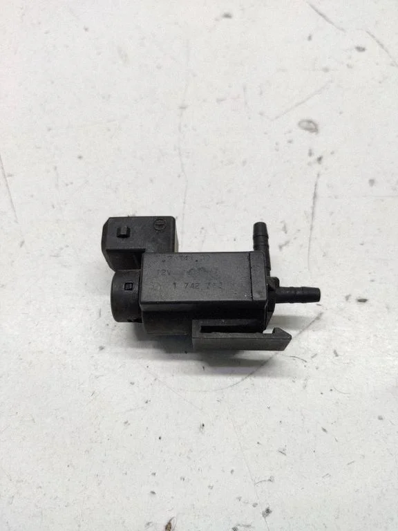Turbo solenoid valve – BMW 5 Series E60 E61 (2004-2010)