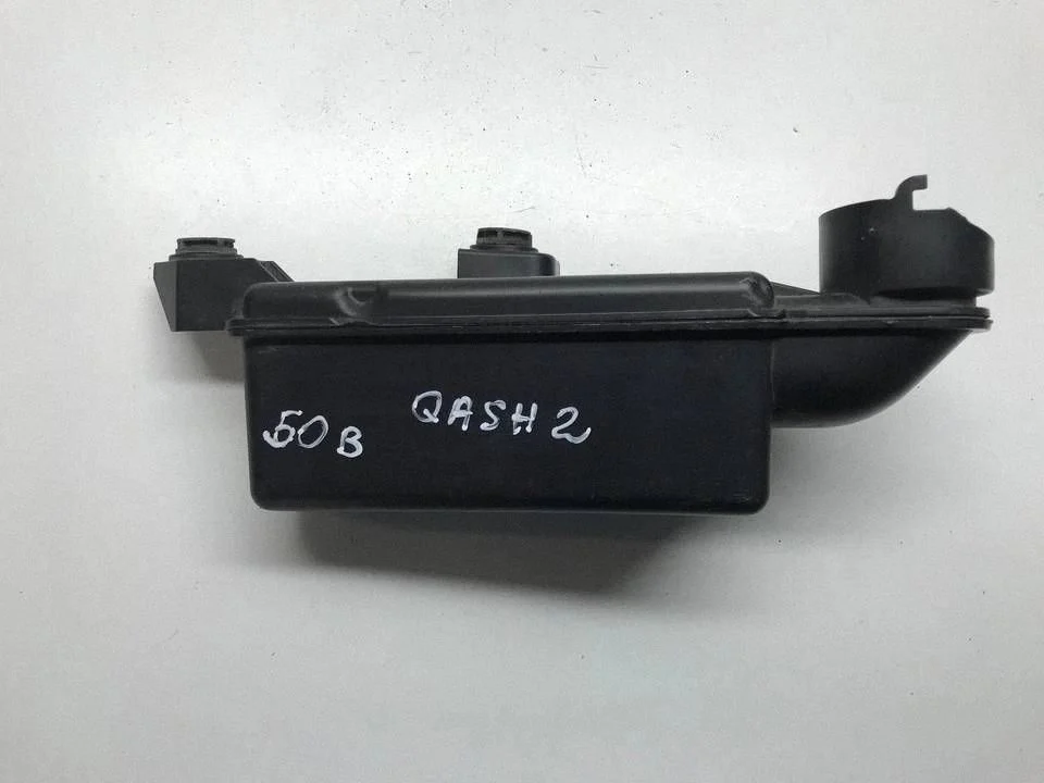 Air intake duct part – Nissan Qashqai+2 (2008-2010)