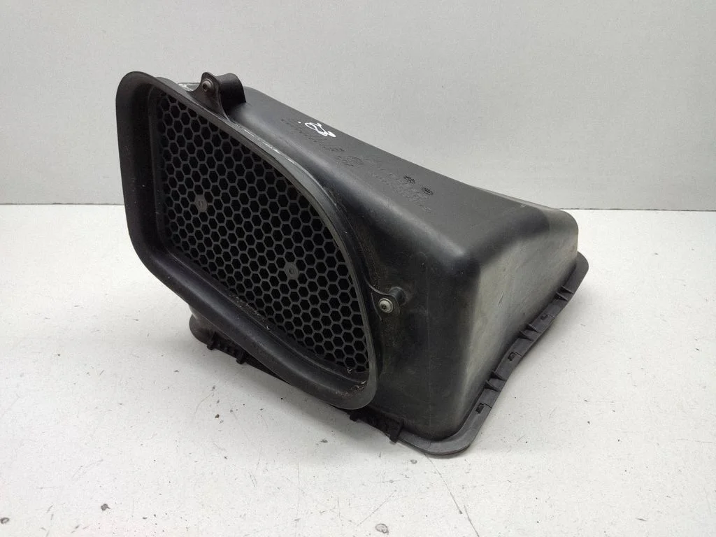 Air filter box A1648300053
