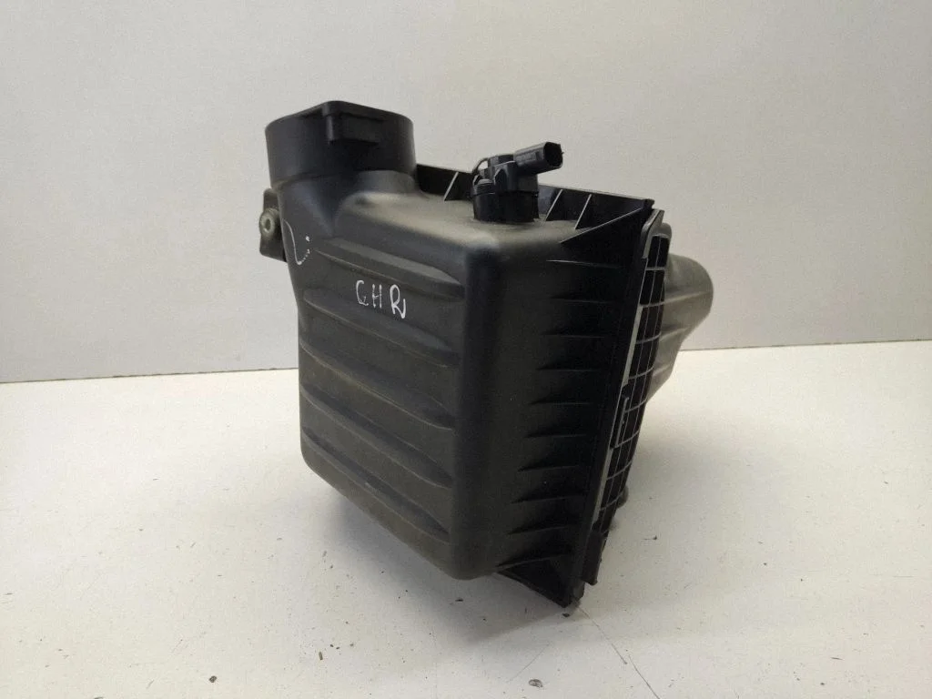 Air filter box 0111018A