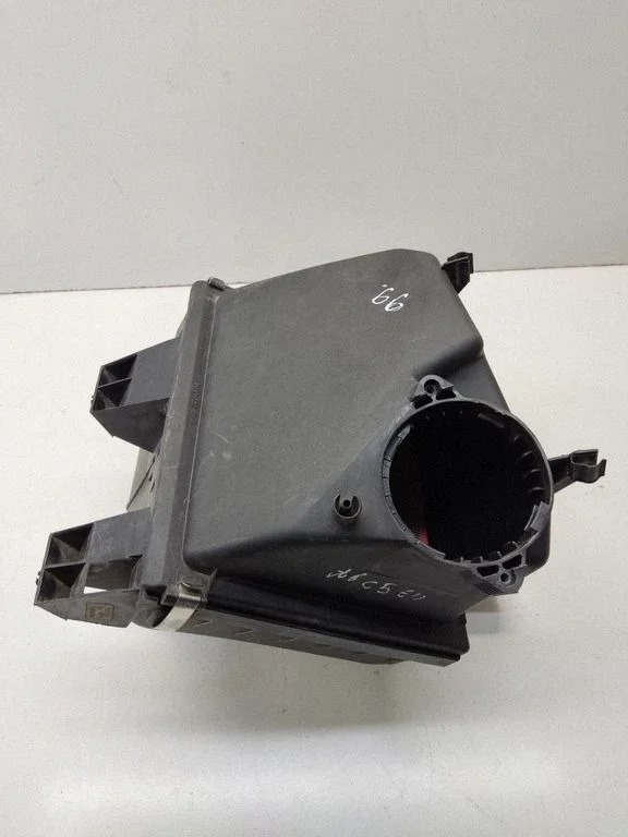 Air filter box 4B0133835L