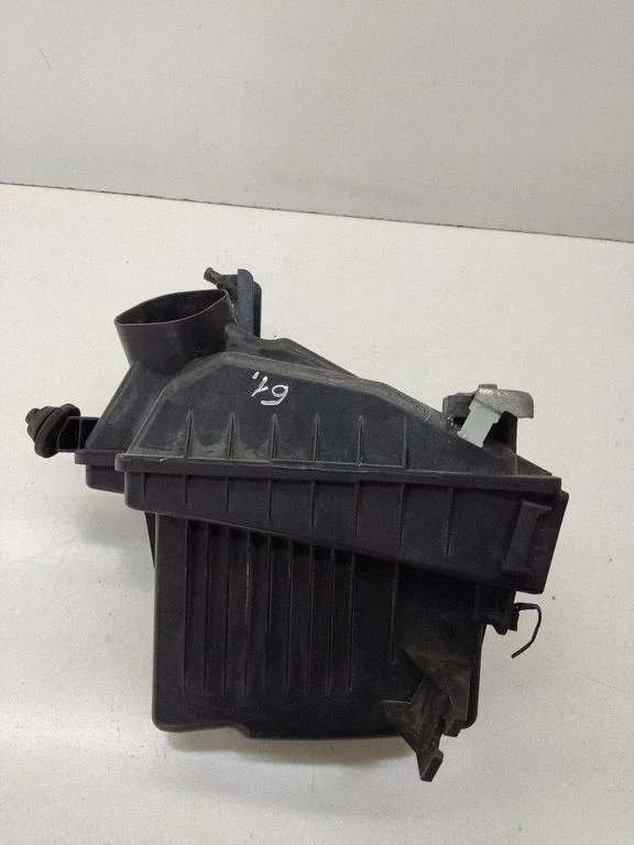 Air filter box – Nissan Qashqai+2 (2008-2010)