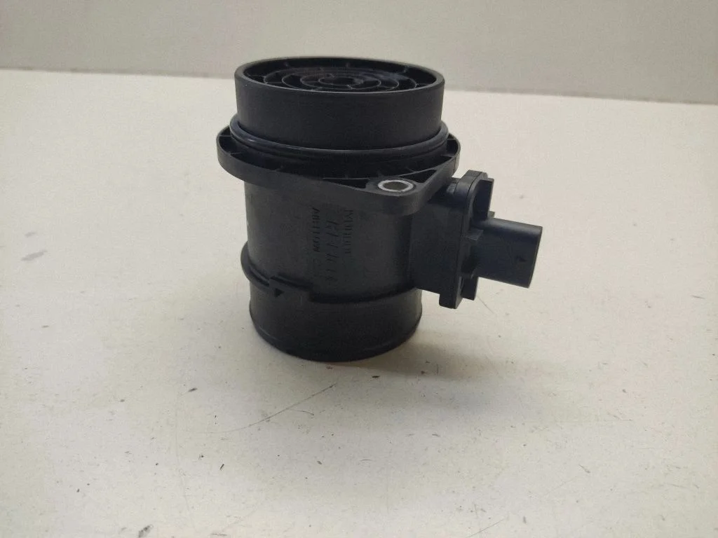 Mass air flow meter 281642J600