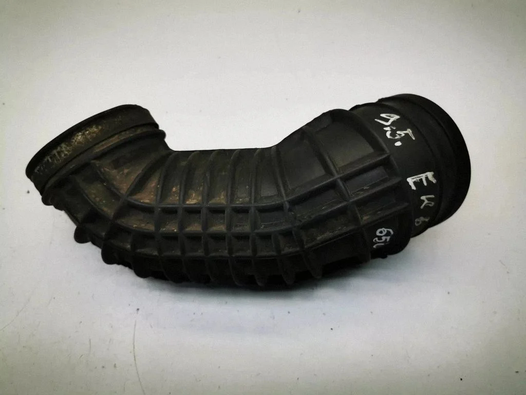 Air intake hose/pipe 4967543