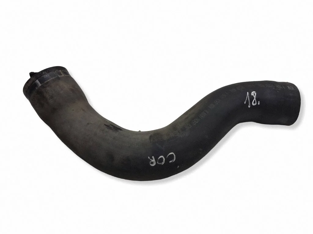 Air intake hose/pipe 14094A