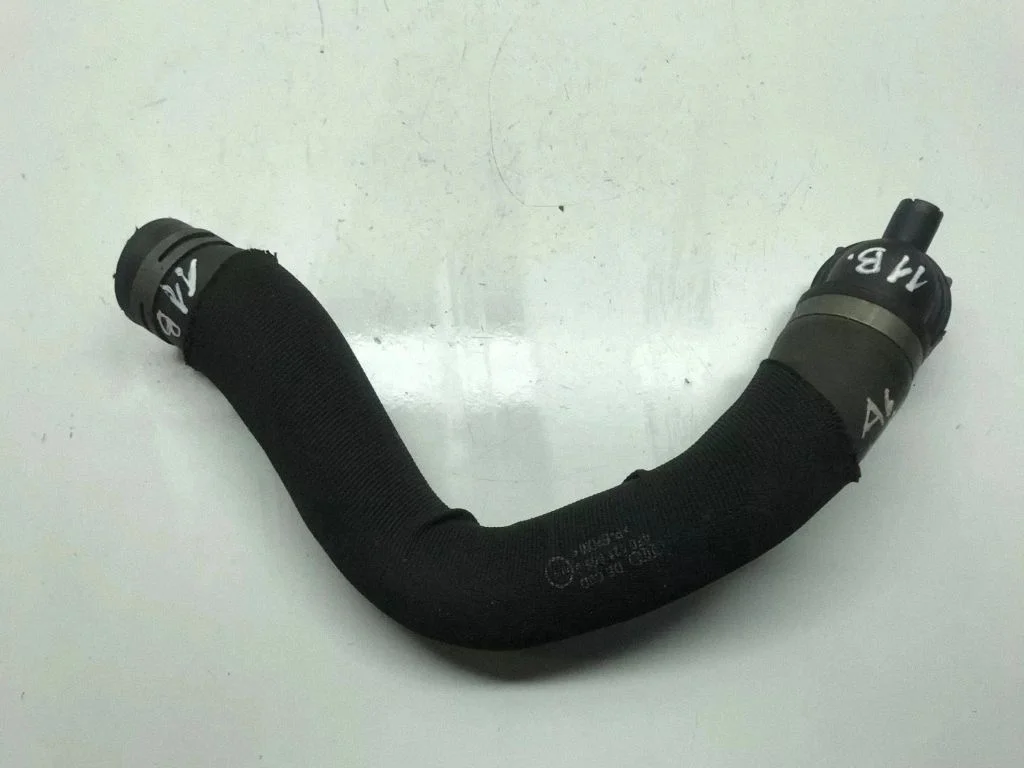 Air intake hose/pipe – front