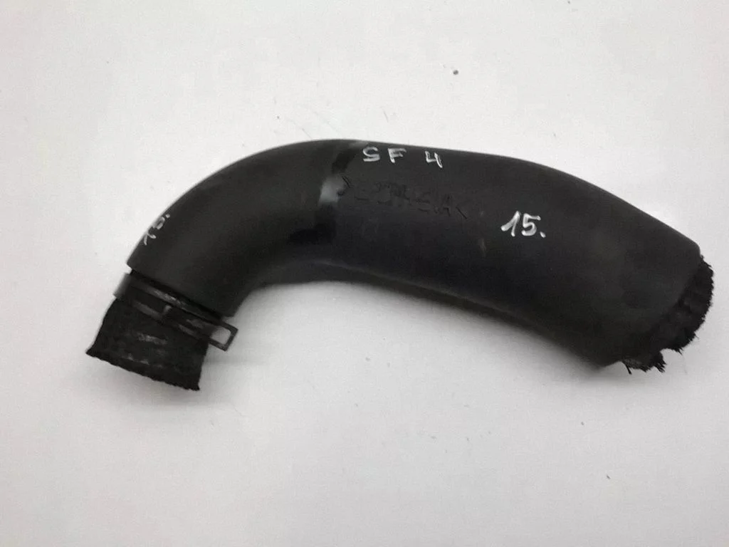 Õhu sisselaske voolik (-ud)/ toru (-d) – Hyundai Santa Fe (2000-2006)