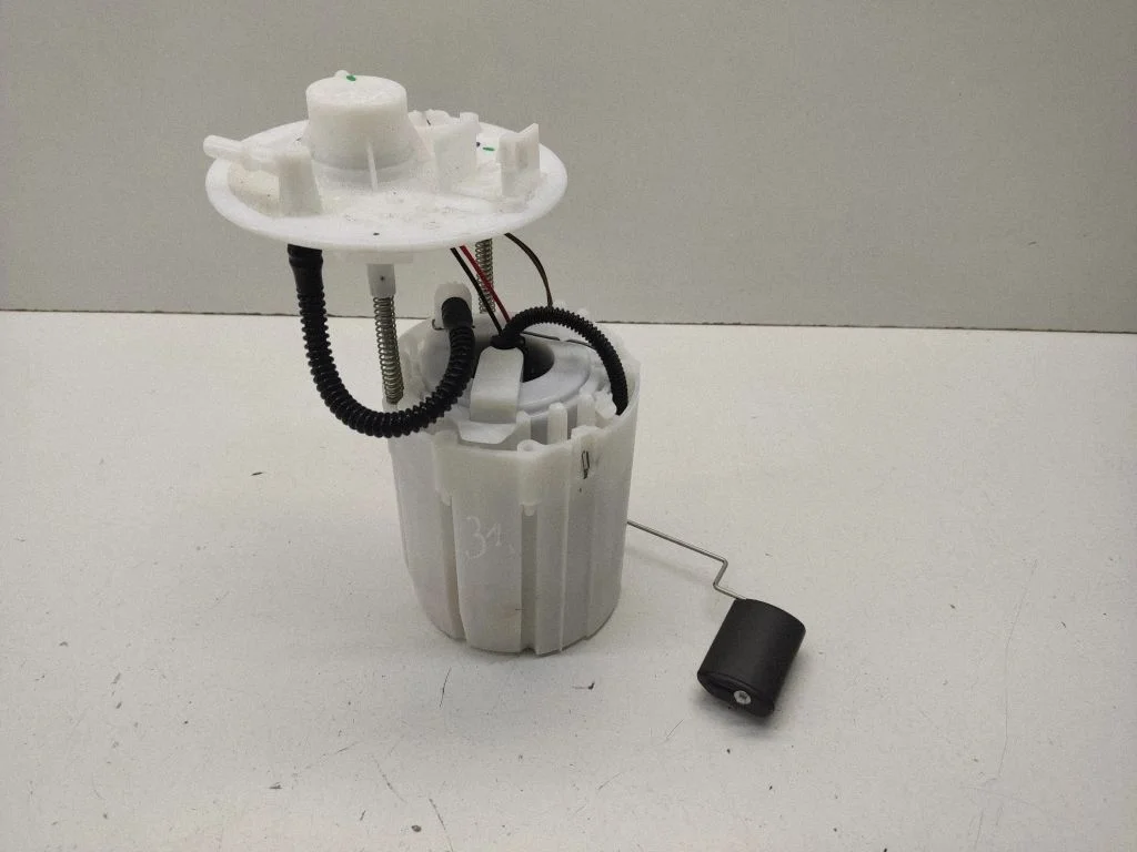 In-tank fuel pump 31110H8400