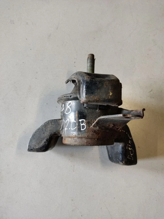 Mootoripadi 218122F000