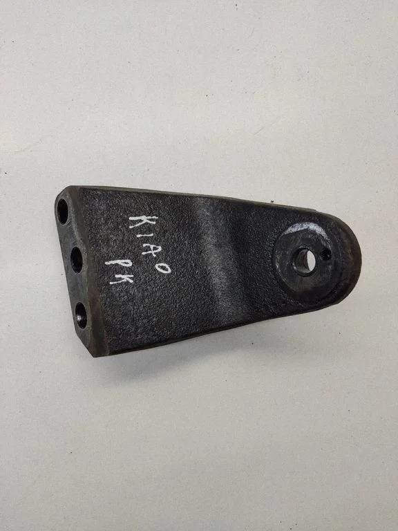 Engine mount bracket 170404