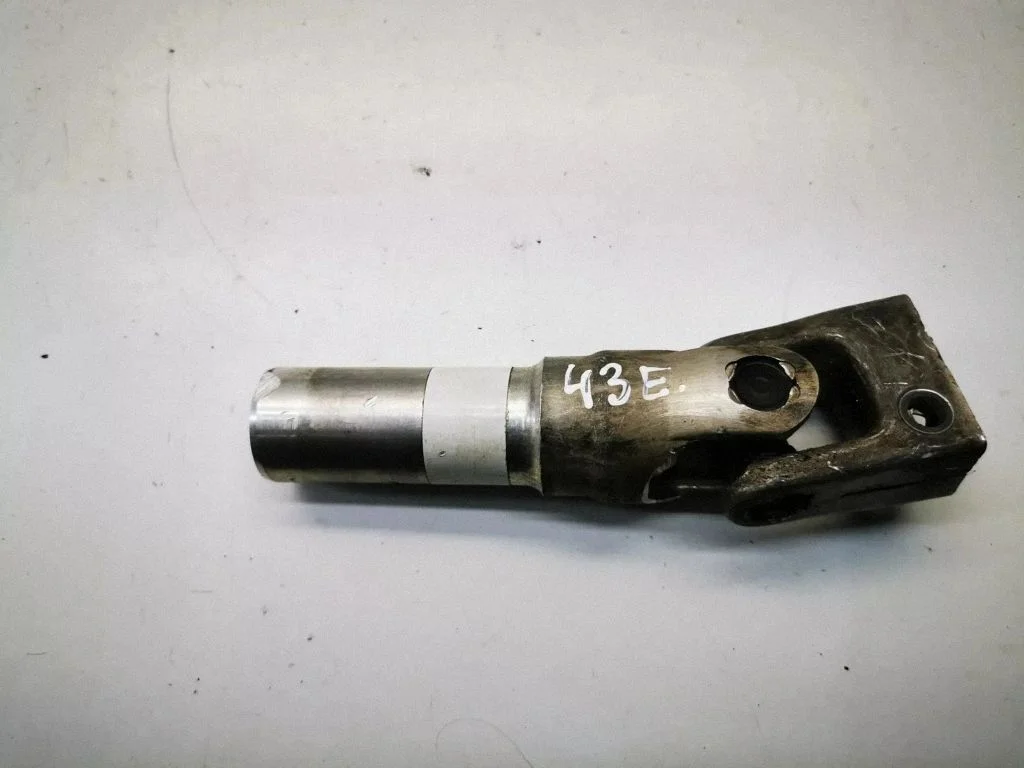 Steering column universal joint 8587LHD