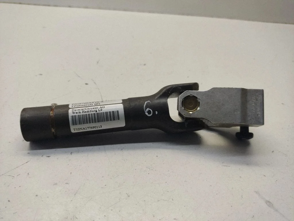Steering column universal joint P05057365AA
