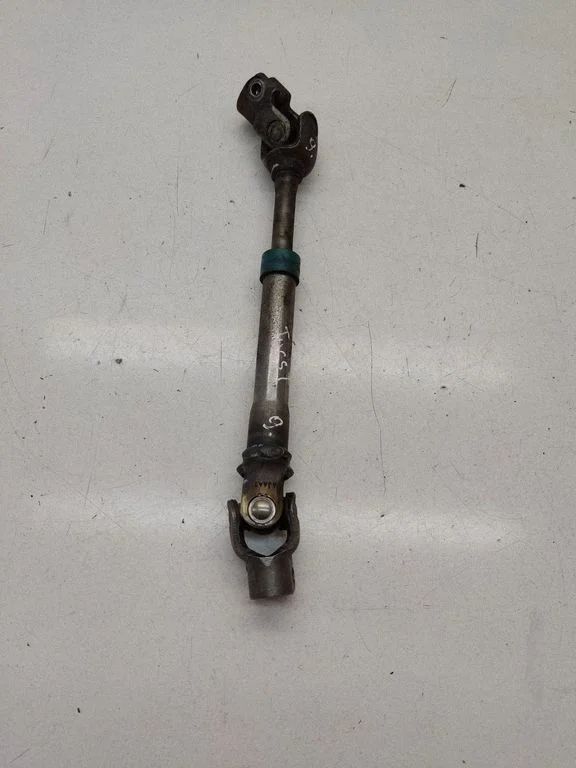 Steering column universal joint – front