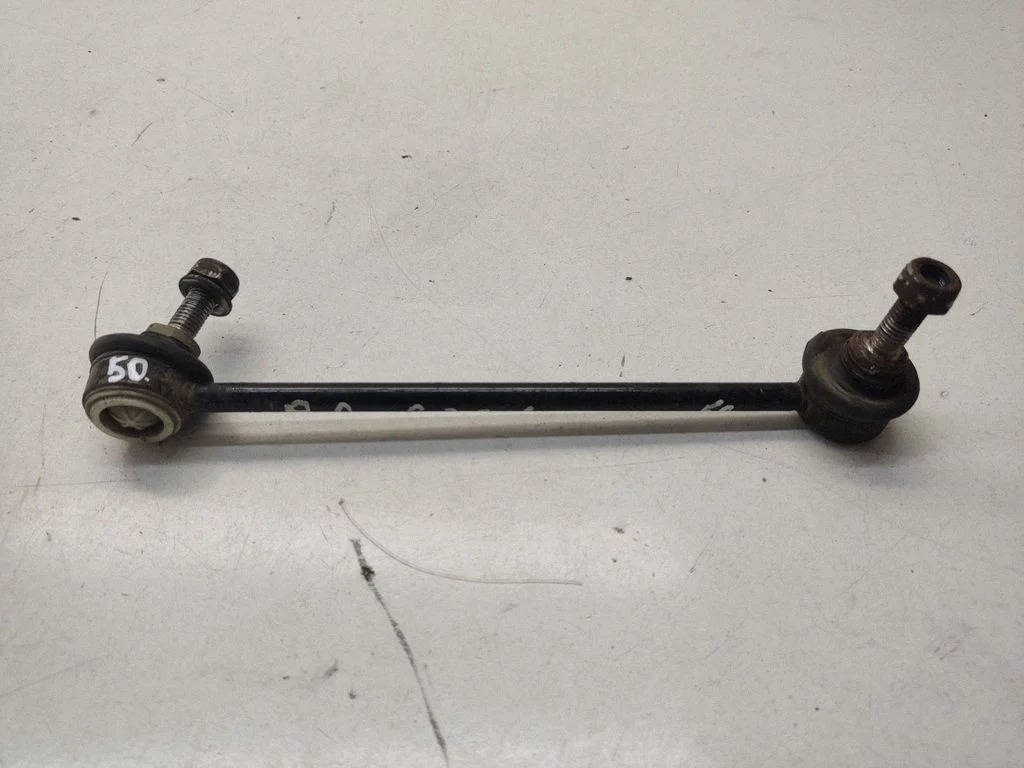 Eesmise stabilisaatori varras (link) – BMW 5-seeria E39 (1996-2003)