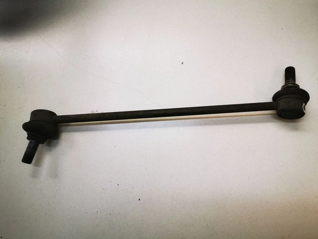 Łącznik stabilizatora przedni – BMW Seria 5 F10 F11 (2009-2016)