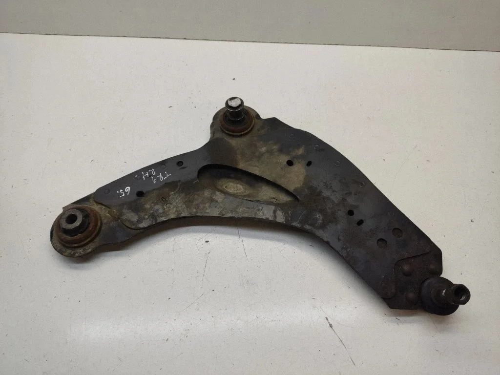 Front lower control arm/wishbone 225013