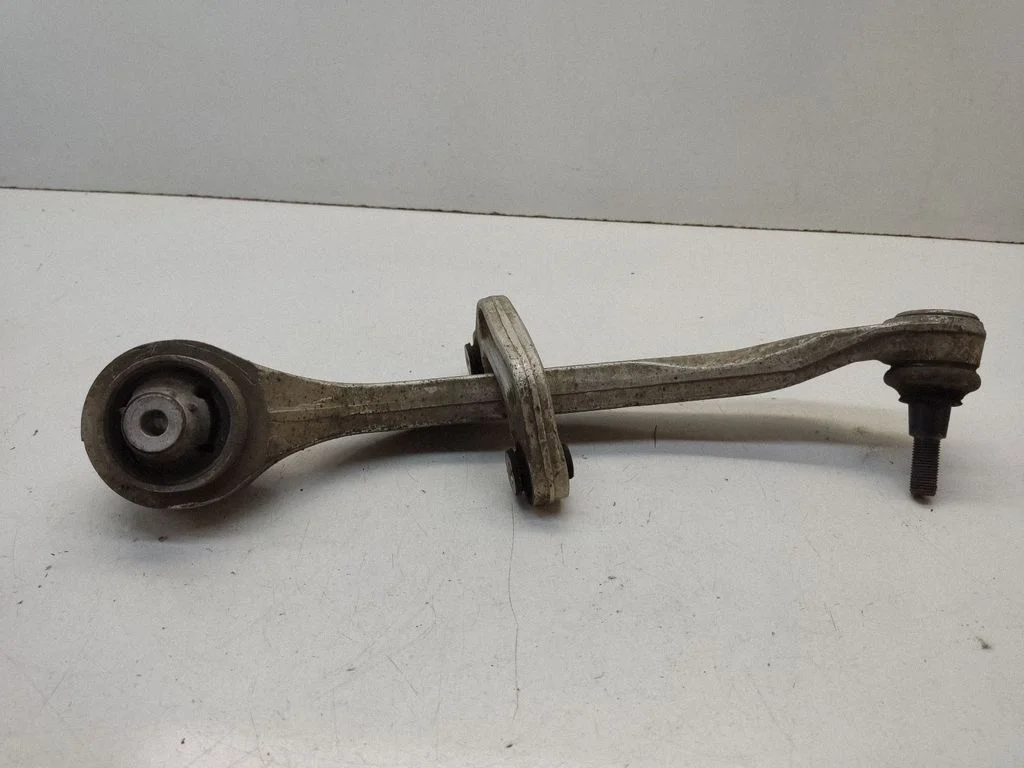 Front lower control arm/wishbone 4F0407693C