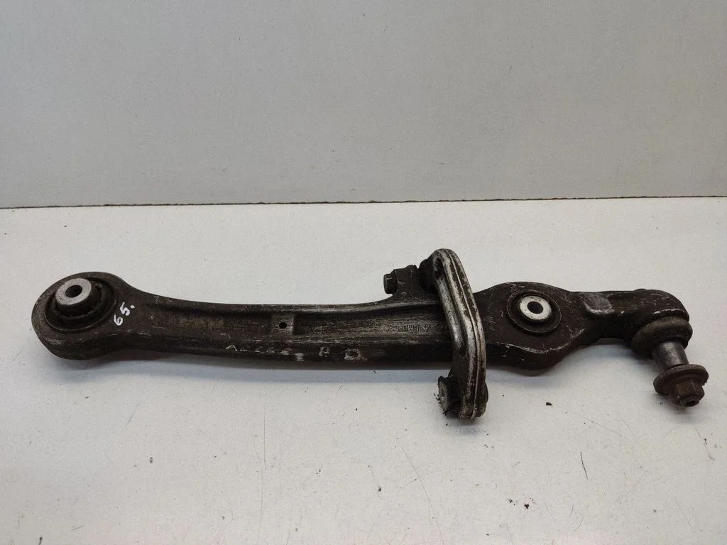 Front lower control arm/wishbone – front right
