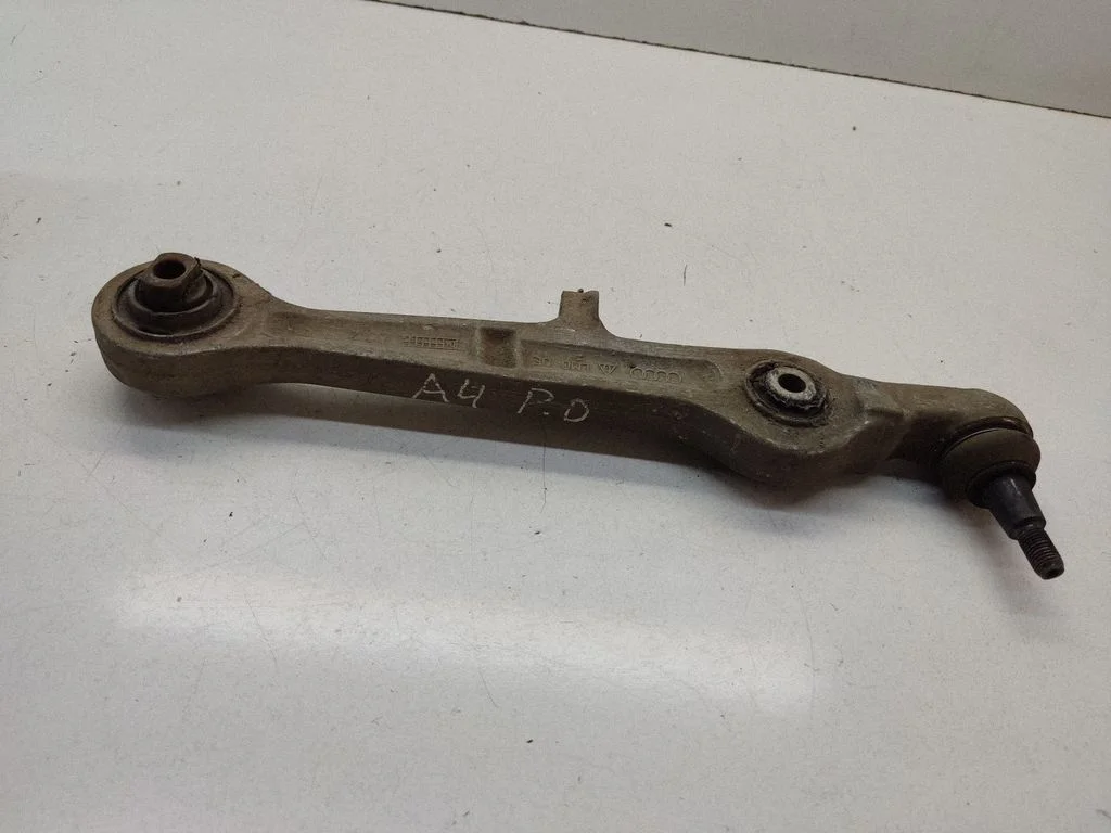Front lower control arm/wishbone – front right