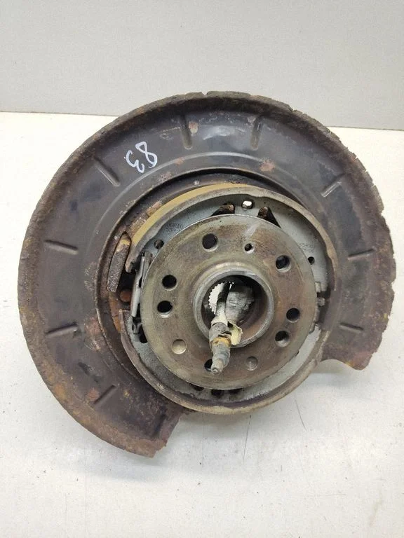 Tagumine rumm A2514200285