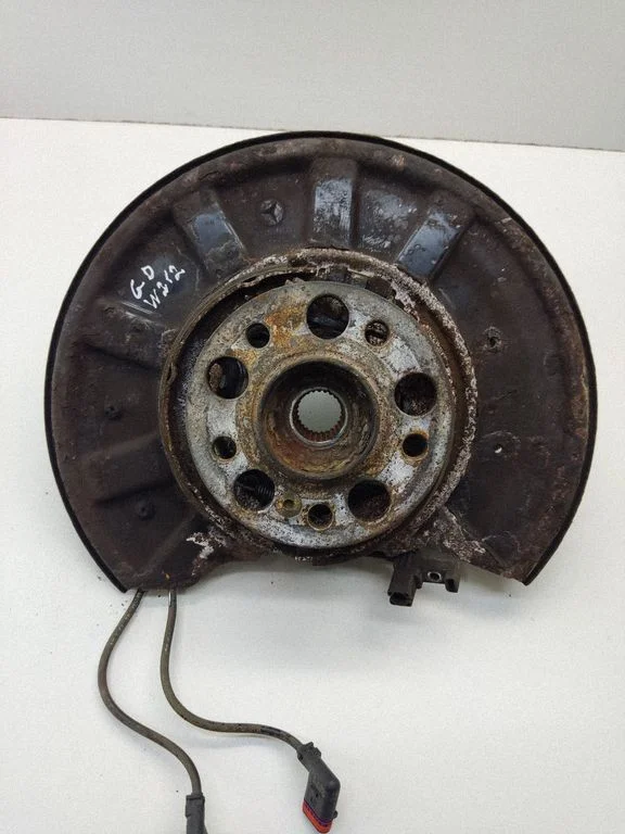 Tagumine rumm A2124200185